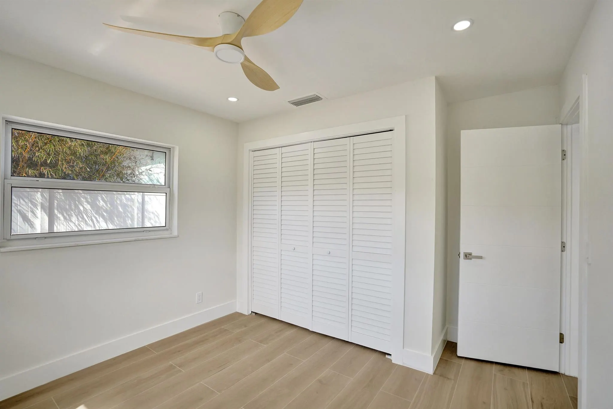 530 Kingbird Circle