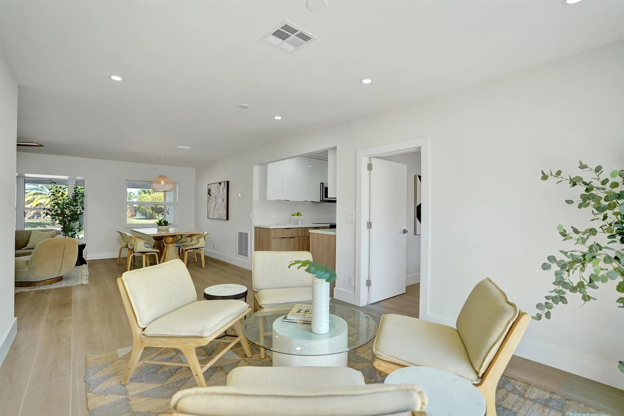 530 Kingbird Circle