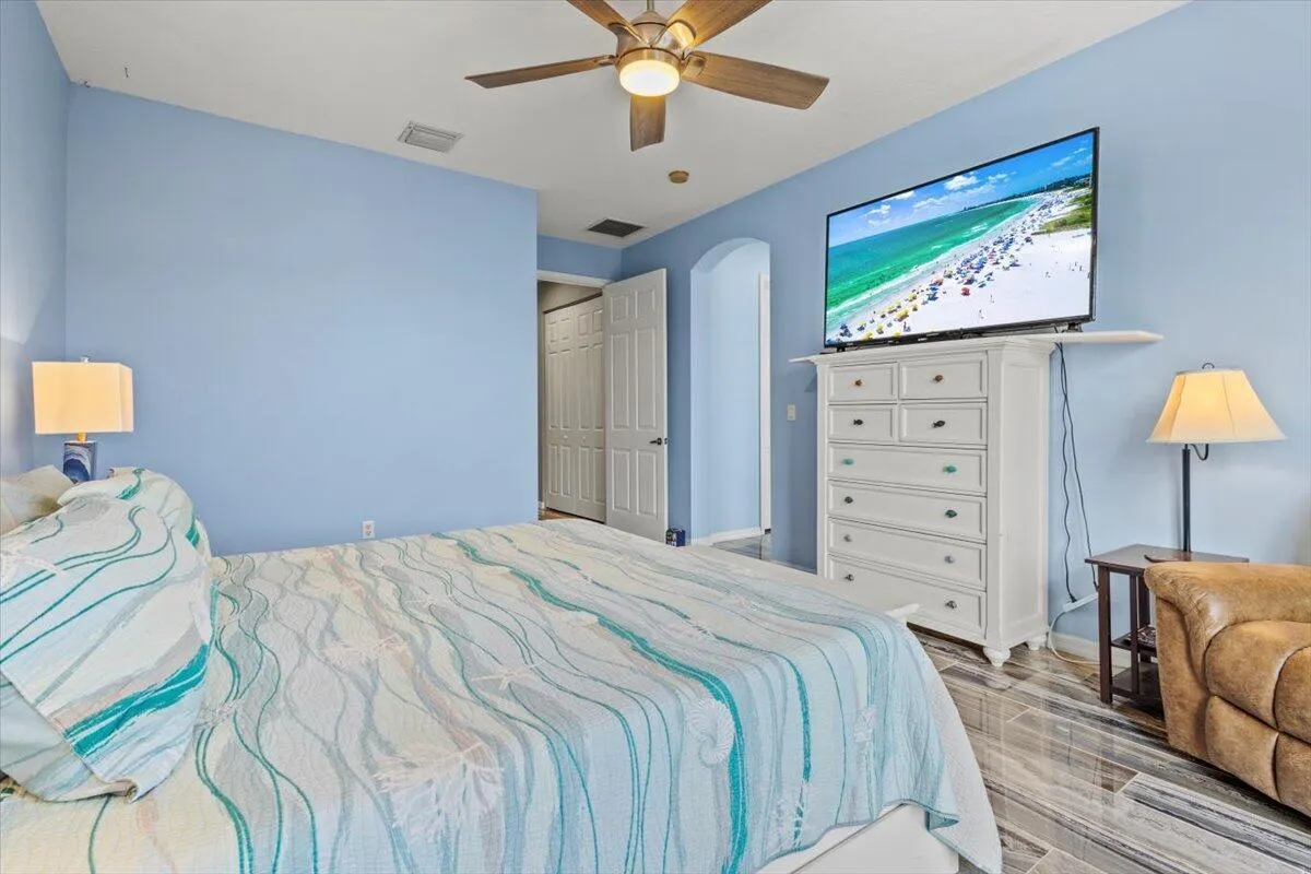 505 Mariner Bay Boulevard