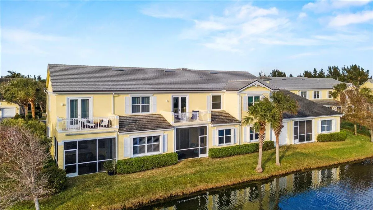 505 Mariner Bay Boulevard