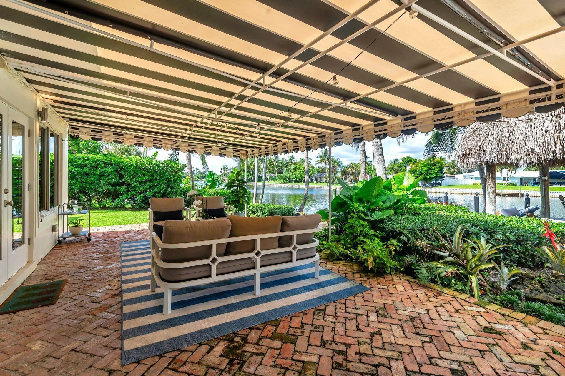 7813 Pine Tree Lane