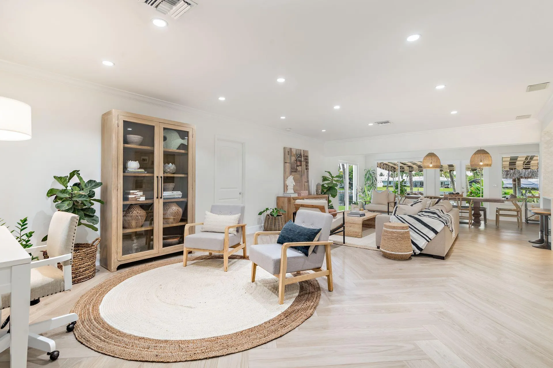 7813 Pine Tree Lane