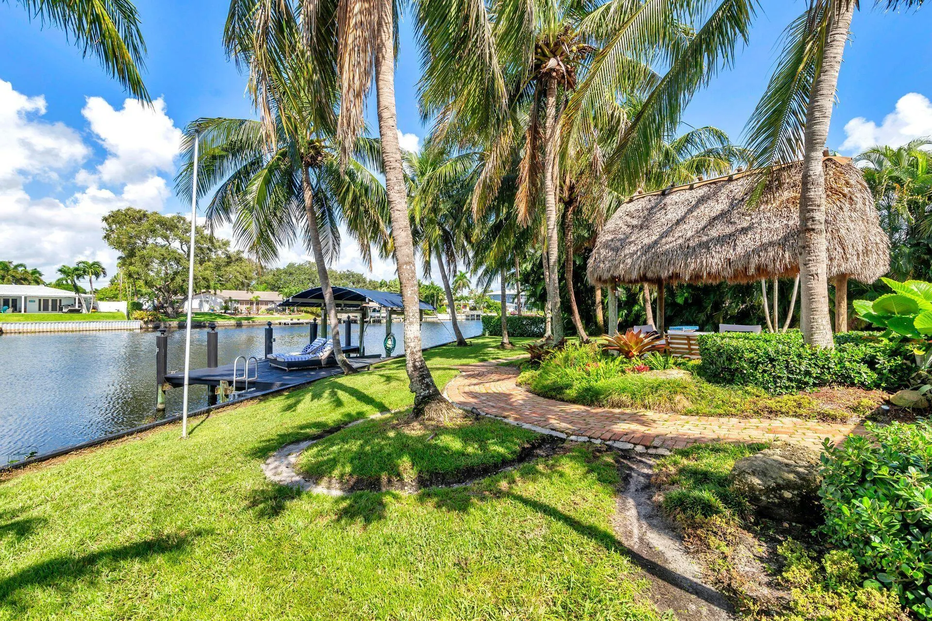 7813 Pine Tree Lane