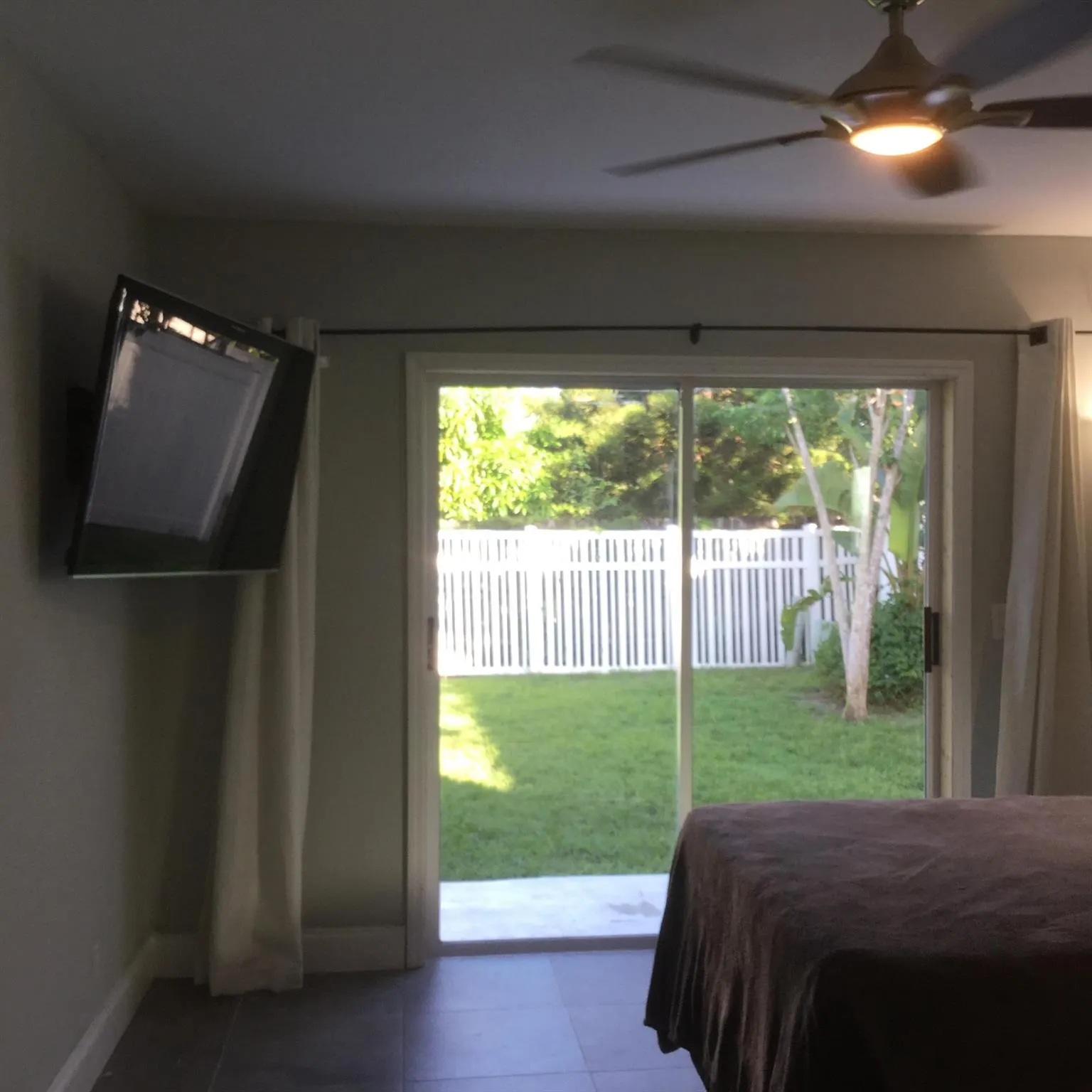 2484 Southridge Road