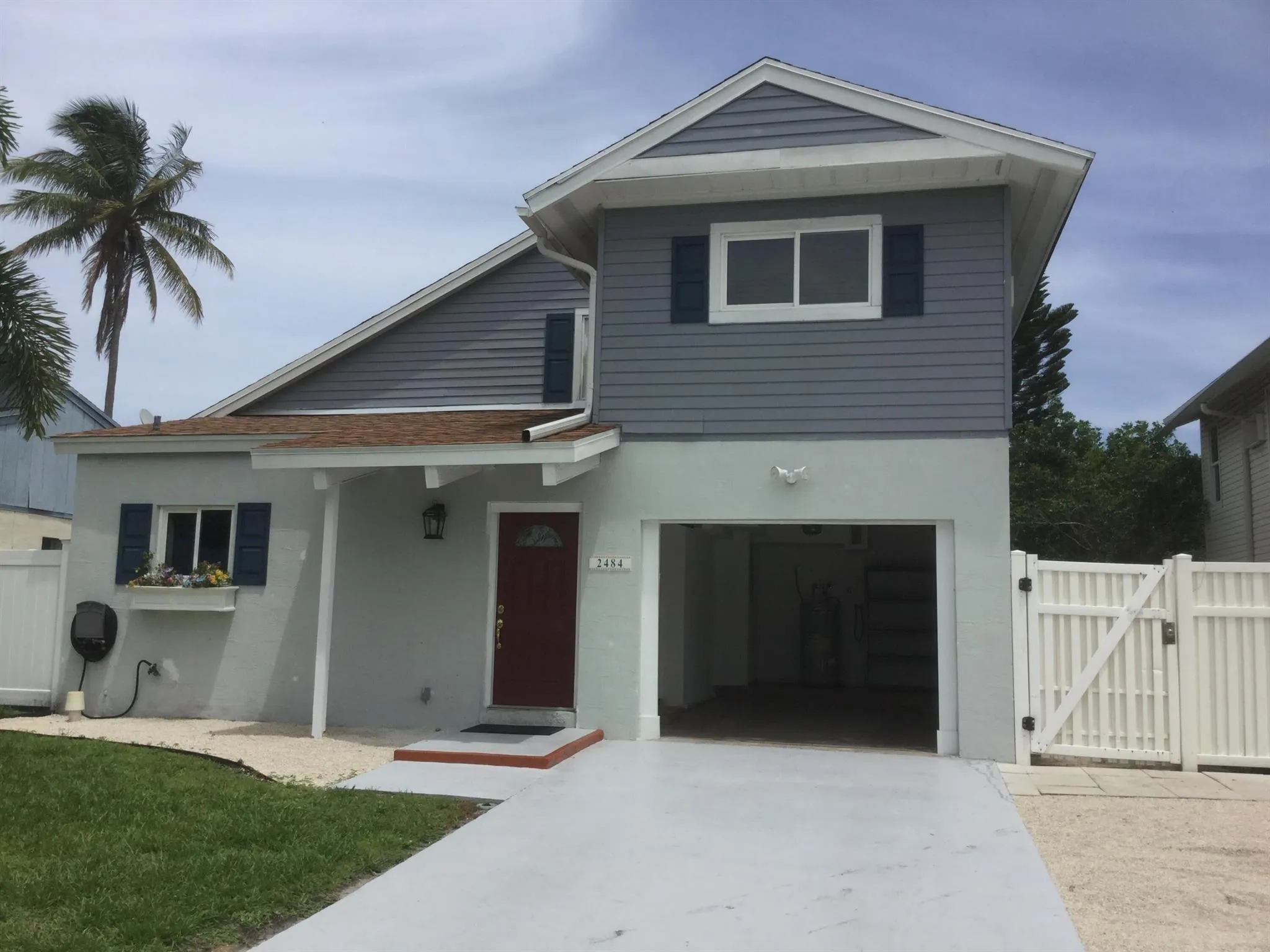 2484 Southridge Road