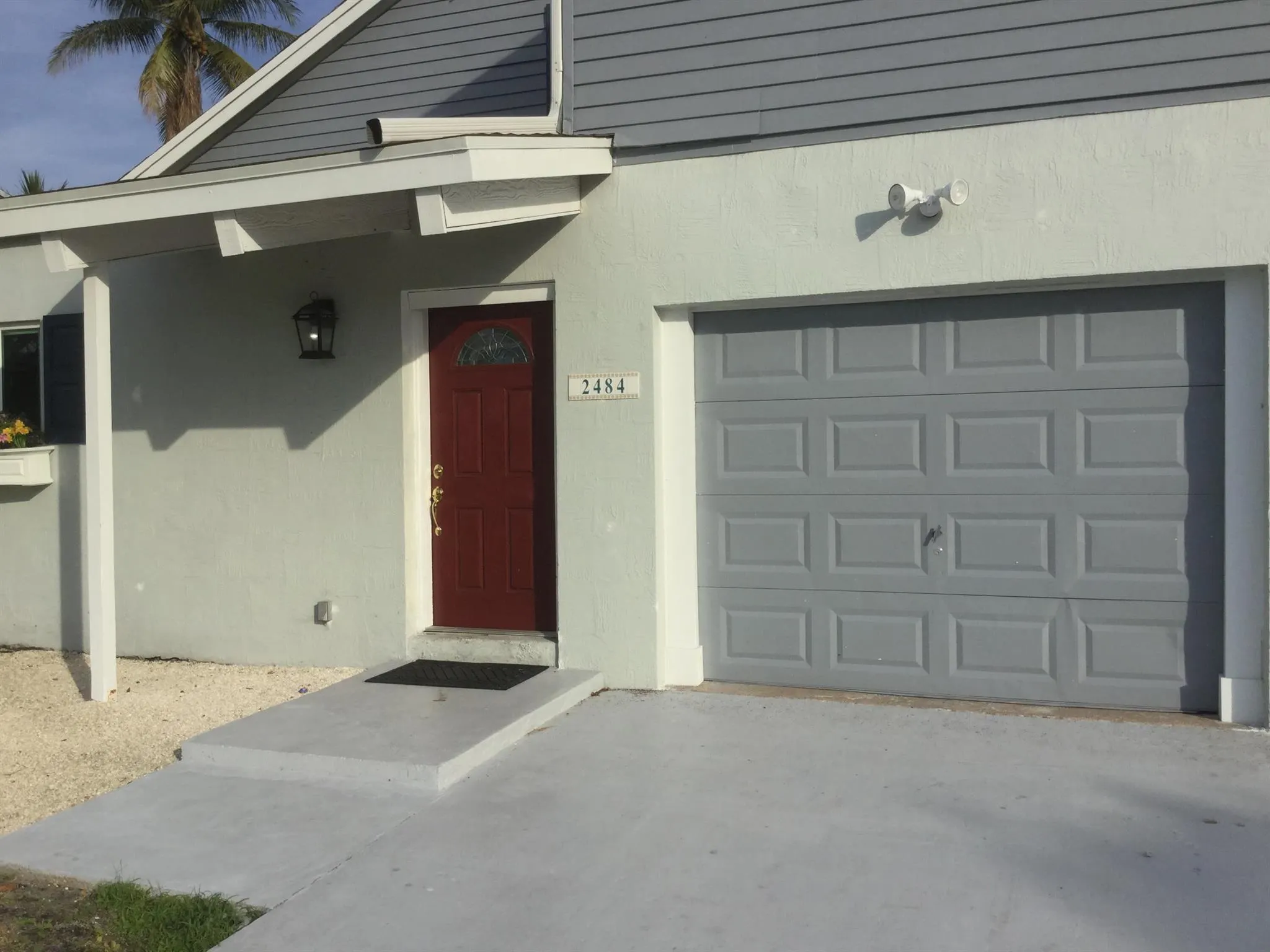 2484 Southridge Road