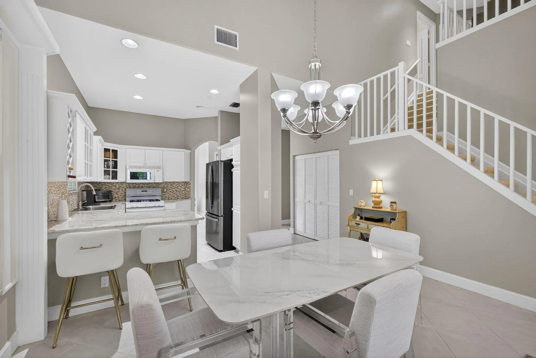 26 Porta Vista Circle