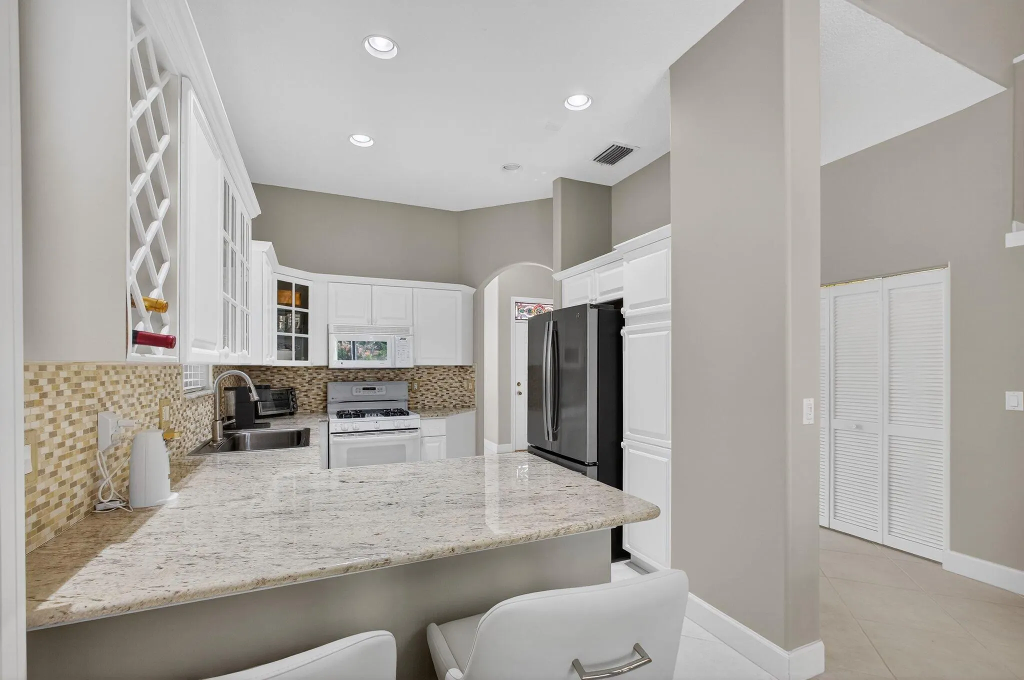 26 Porta Vista Circle
