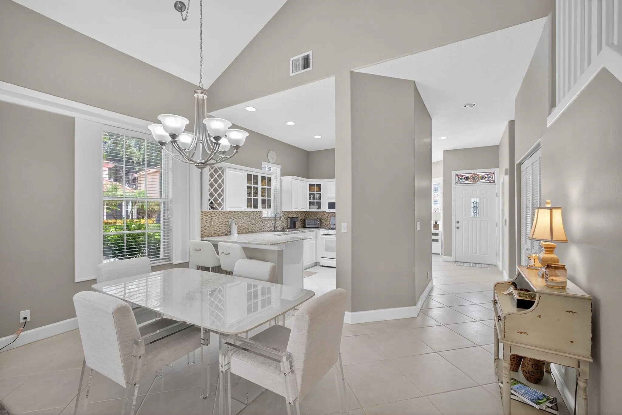 26 Porta Vista Circle
