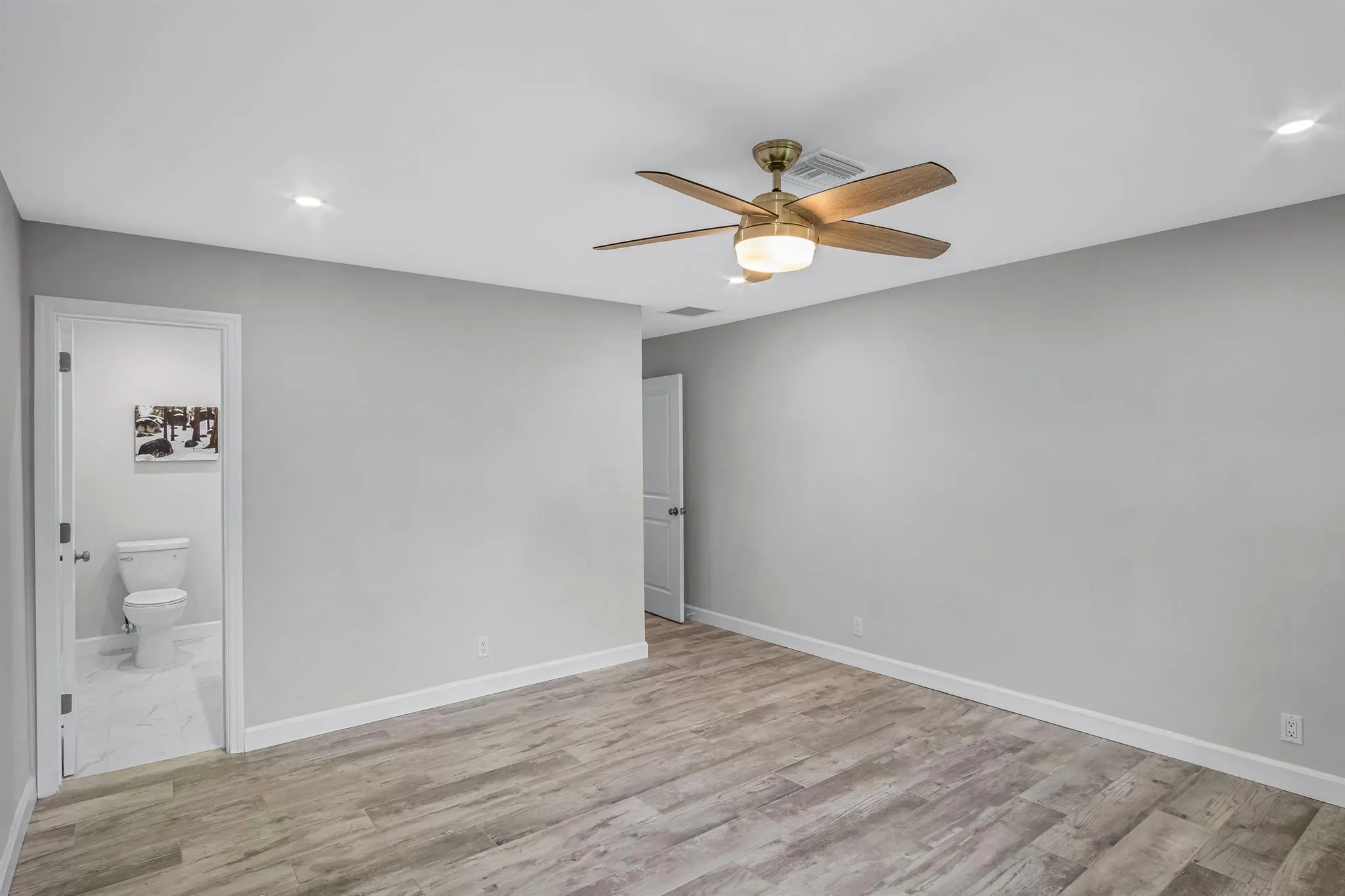 127 SW 7 Avenue