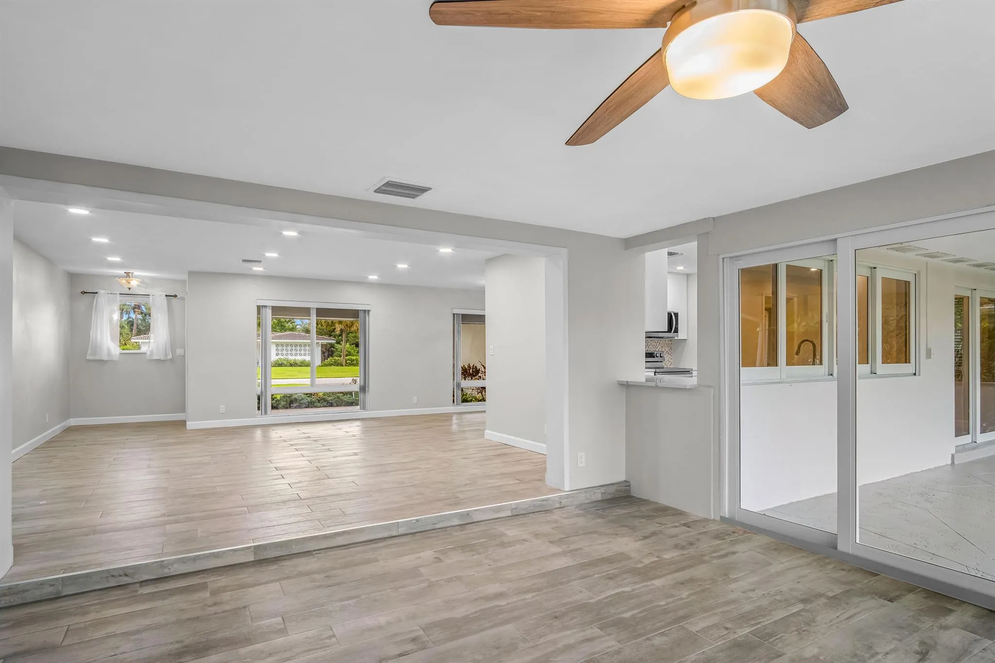 127 SW 7 Avenue