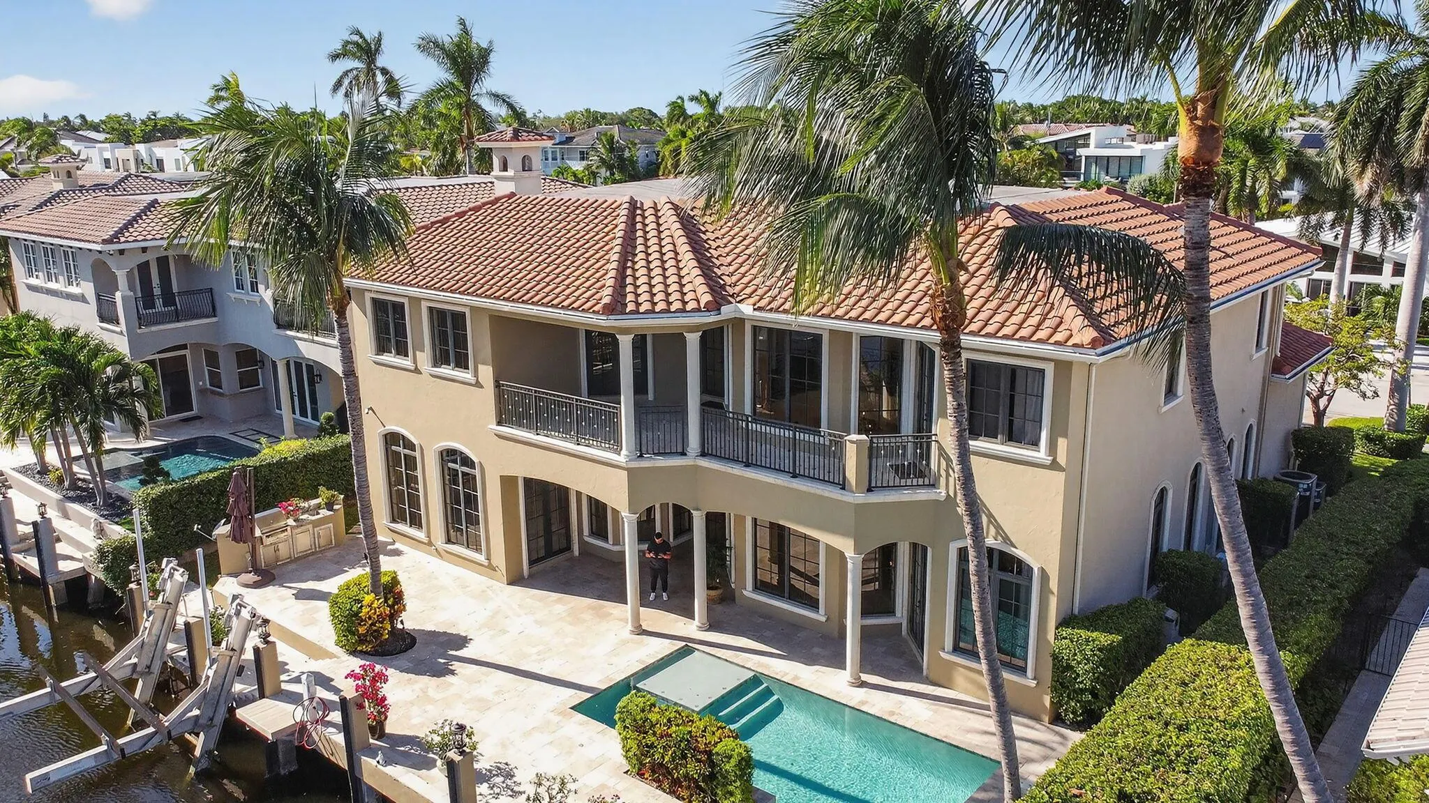 838 NE 70th Street