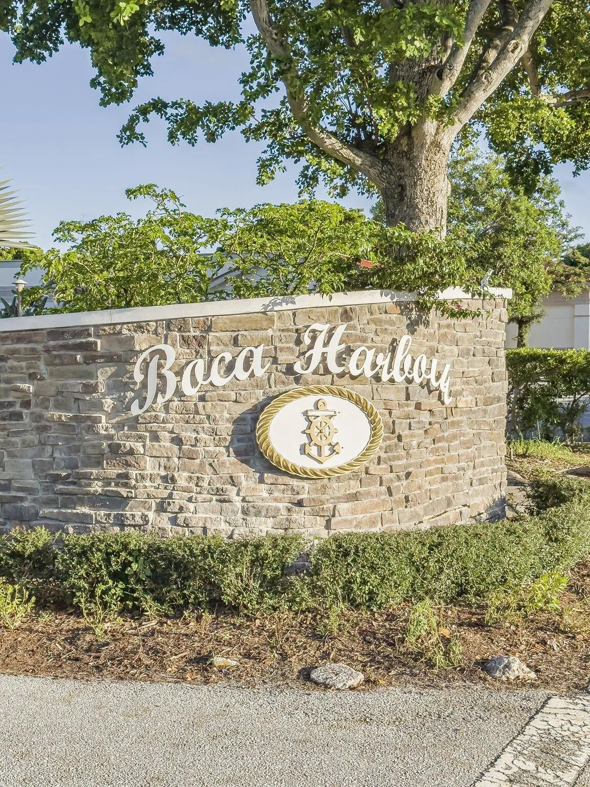838 NE 70th Street