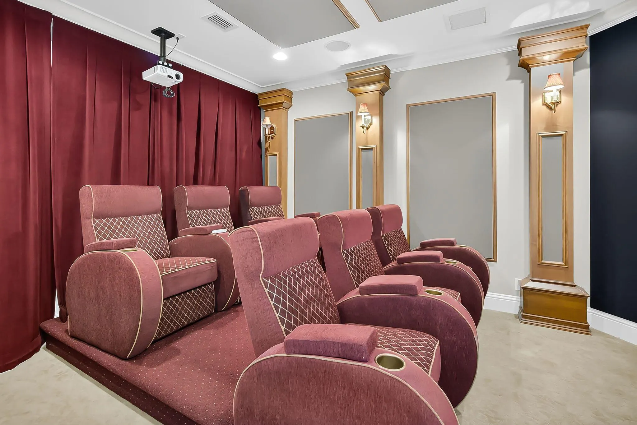 838 NE 70th Street