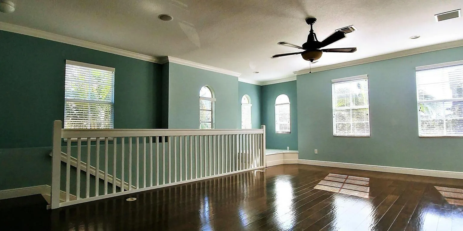 127 Seagrape Drive, #201