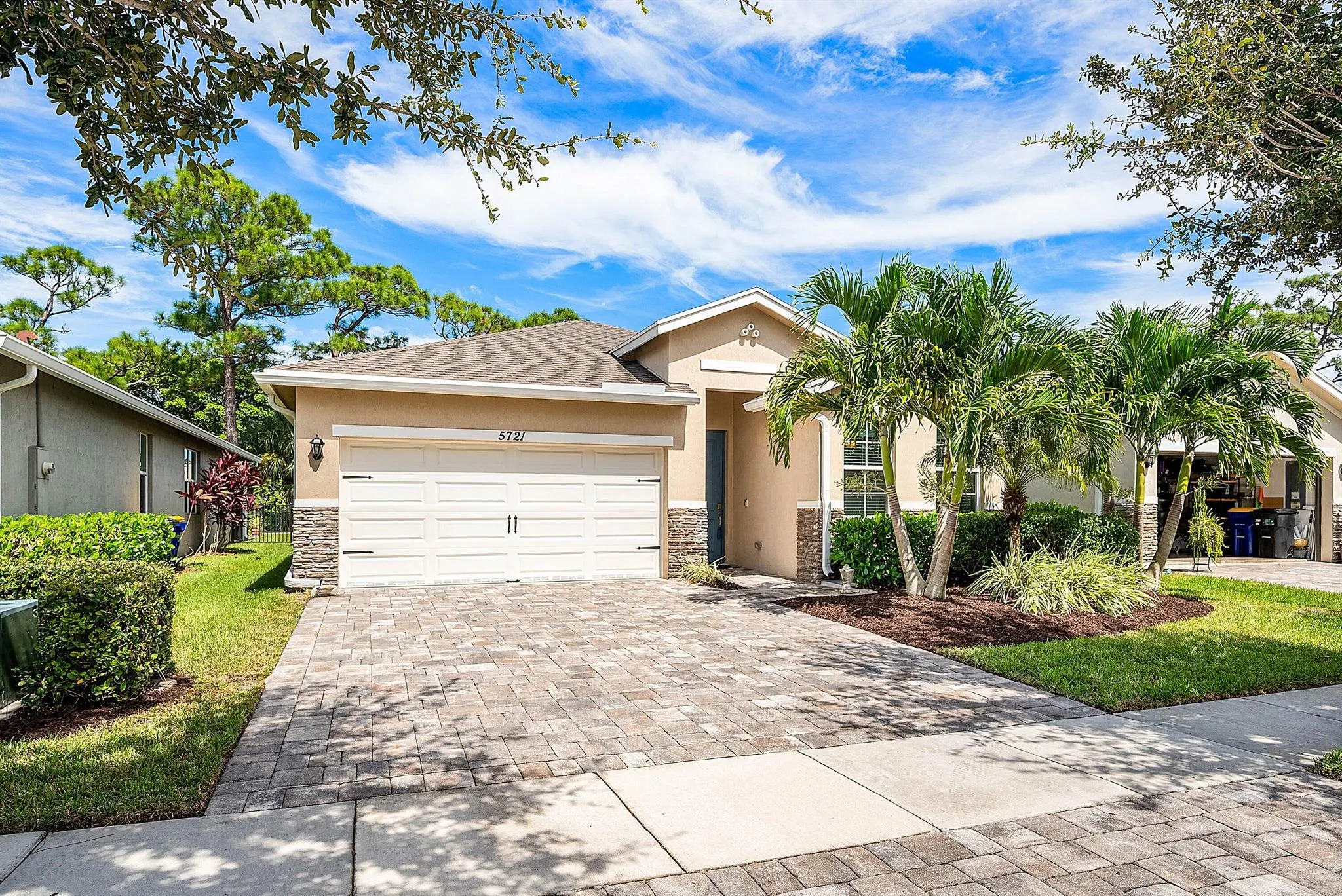 5721 SE Kawana Trail