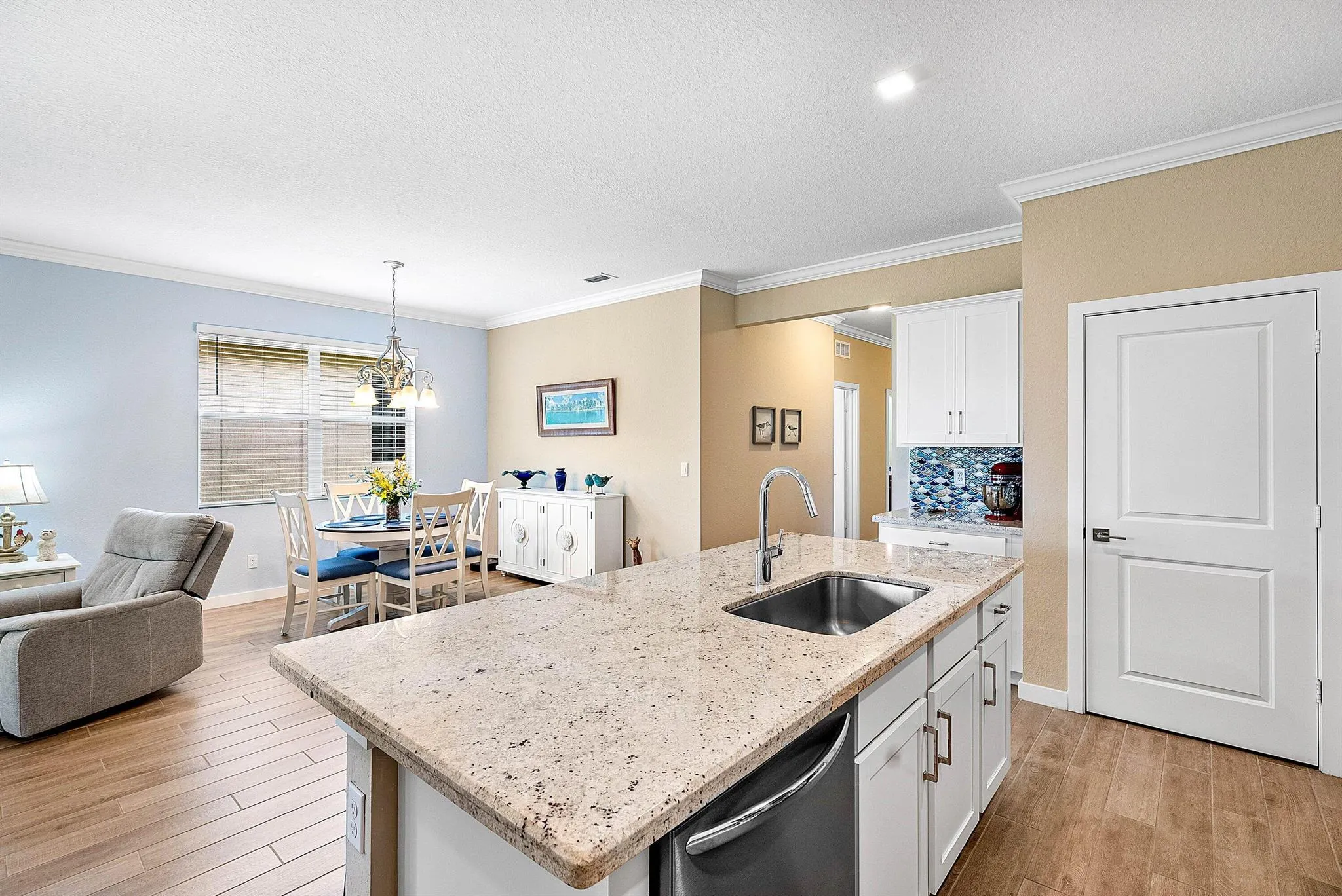 5721 SE Kawana Trail