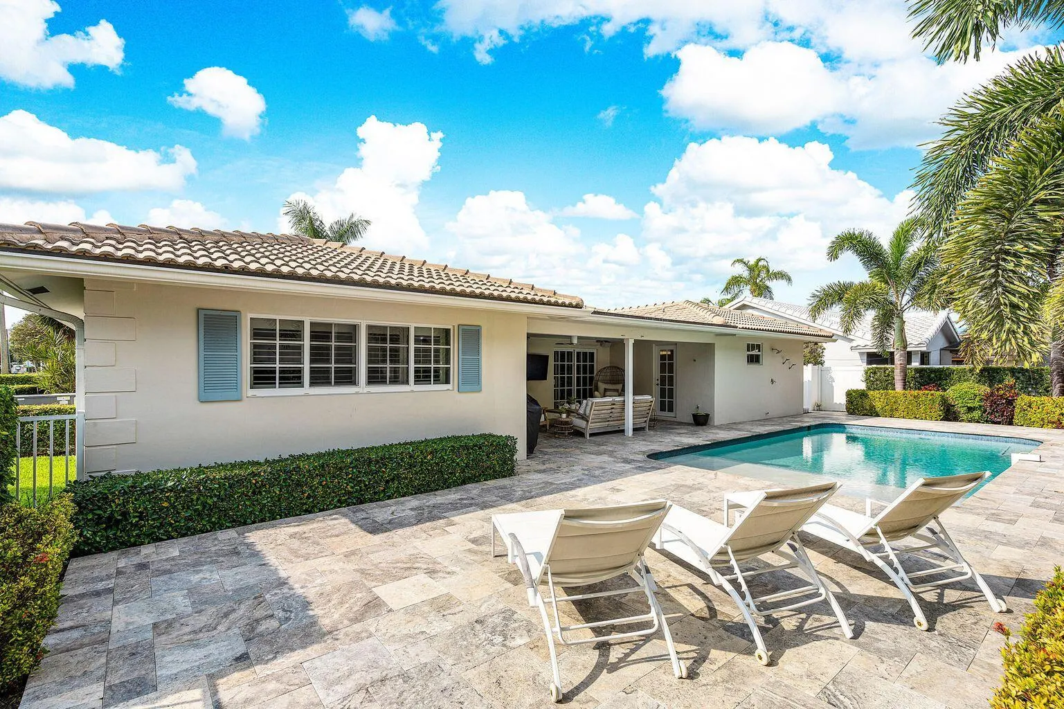 899 Barcelona Drive