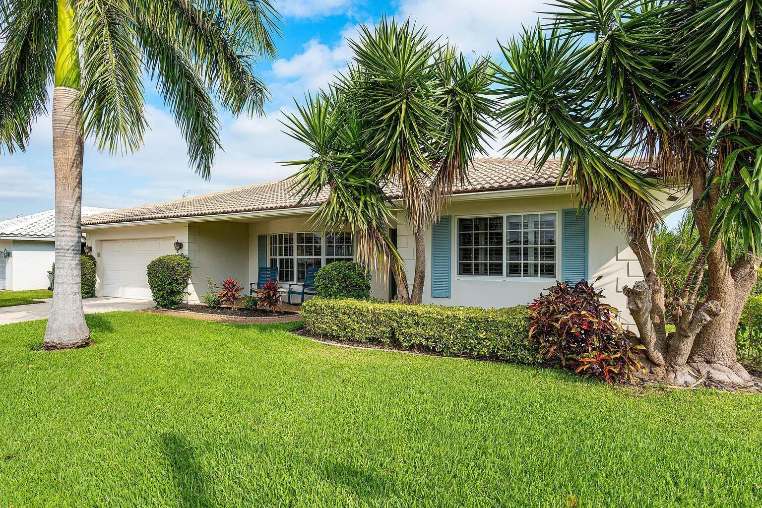 899 Barcelona Drive