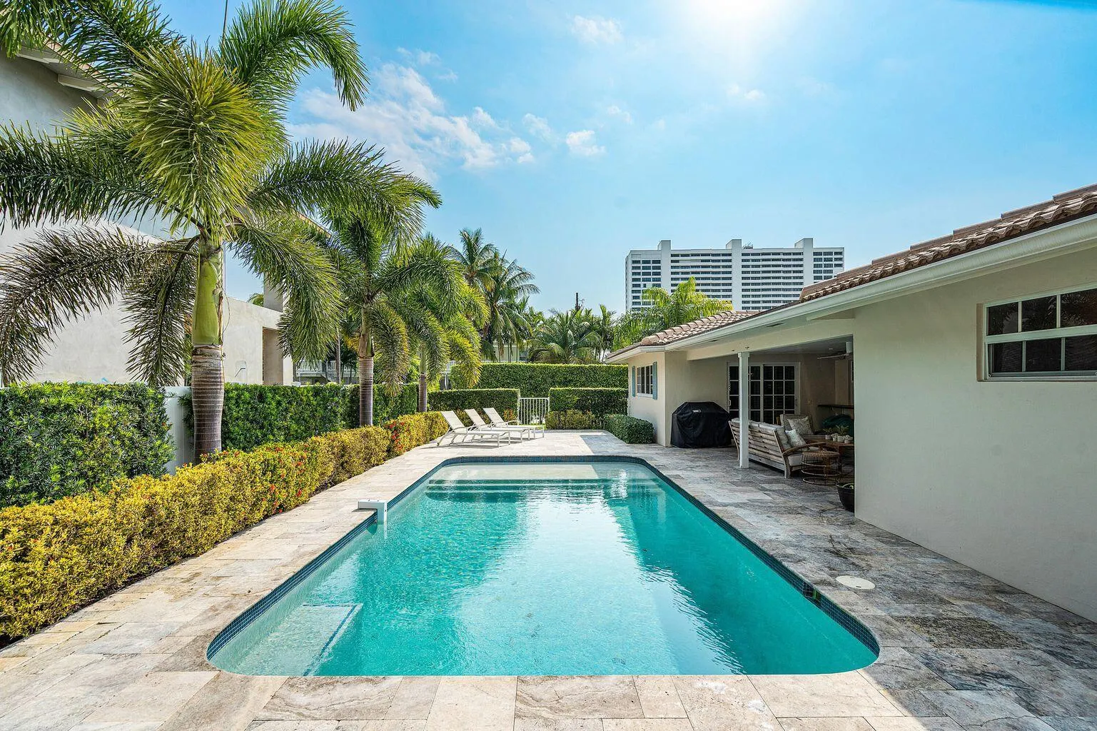 899 Barcelona Drive