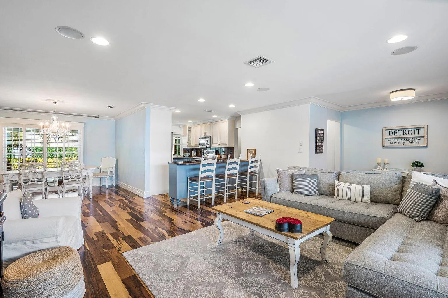 899 Barcelona Drive