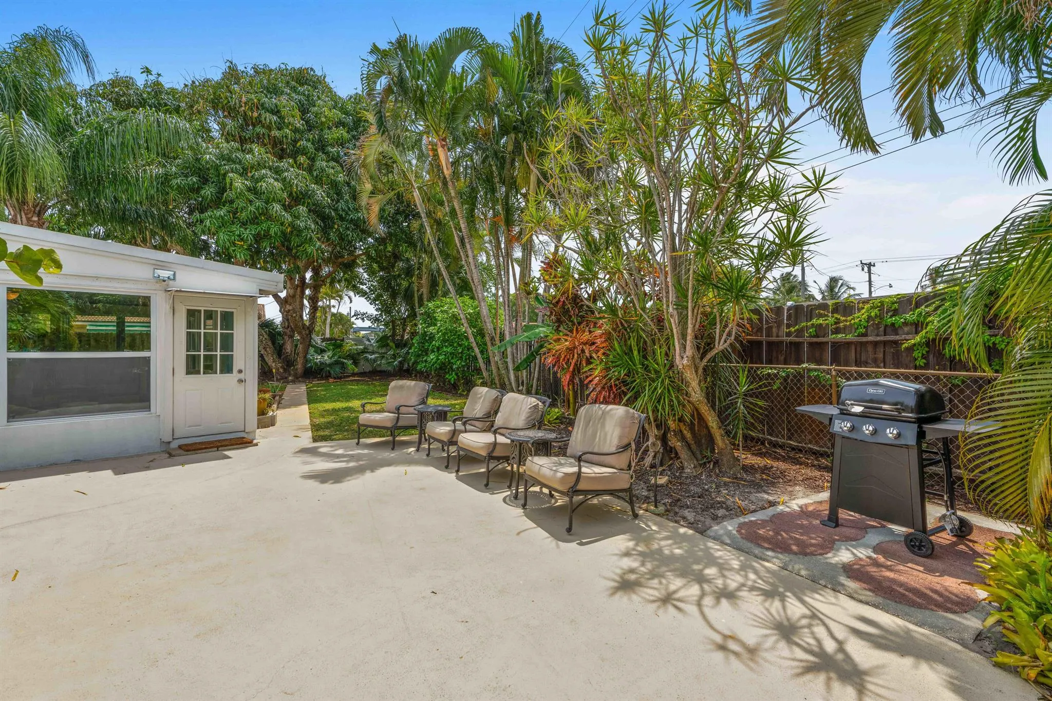 655 Kingfish Place