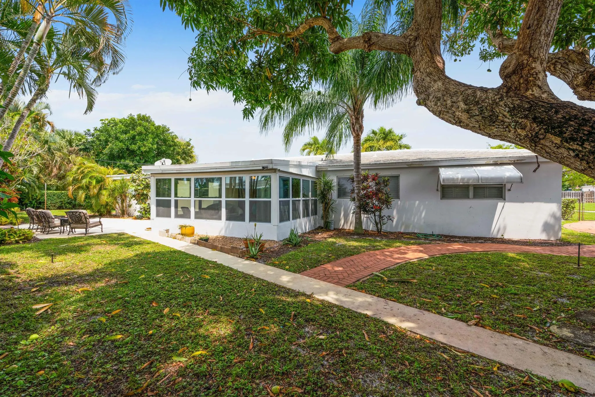 655 Kingfish Place