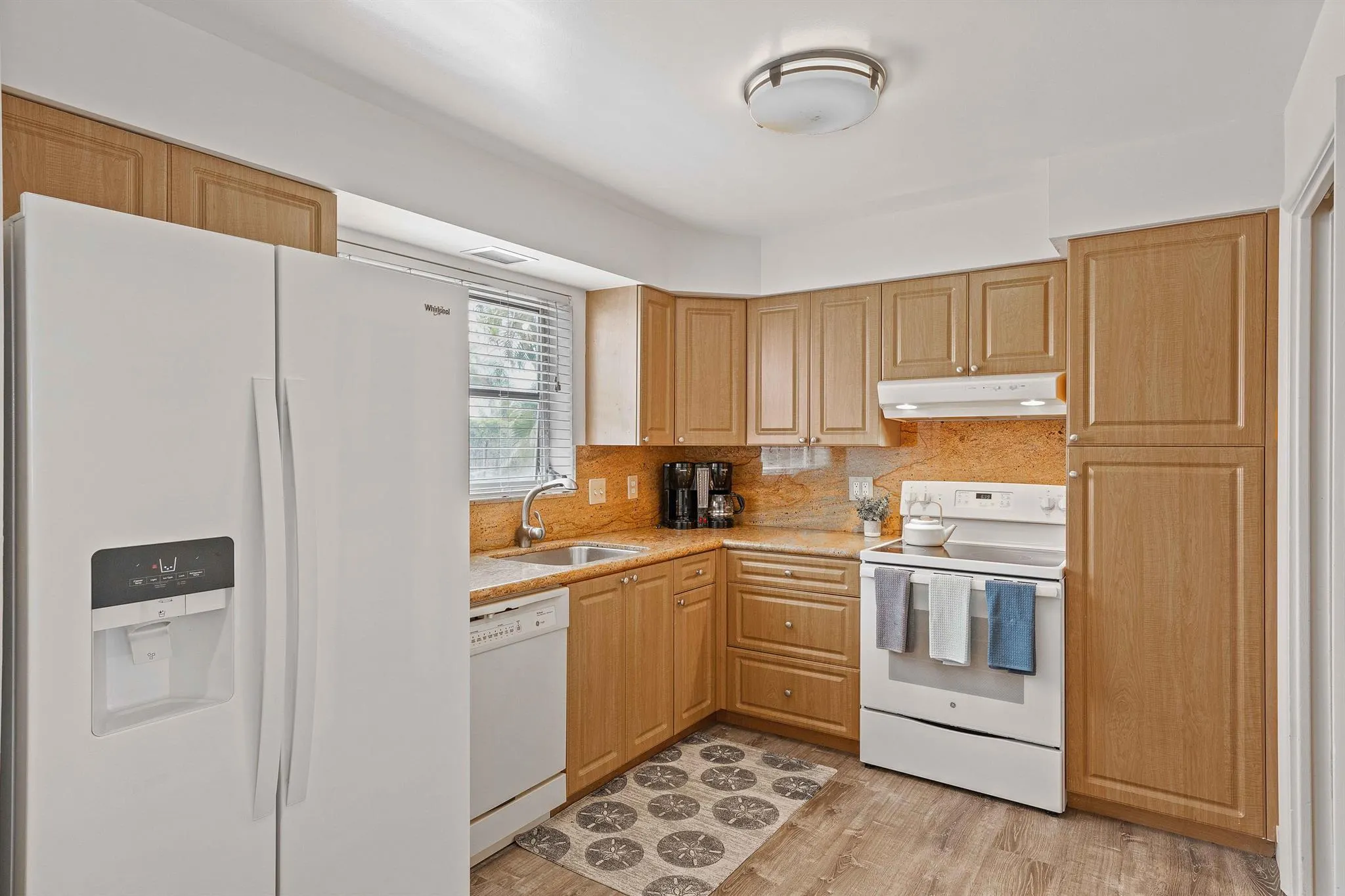 655 Kingfish Place