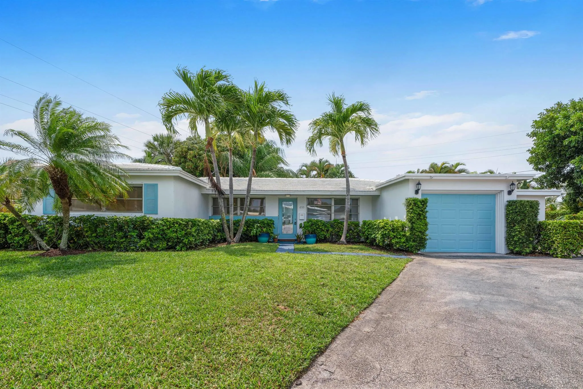 655 Kingfish Place