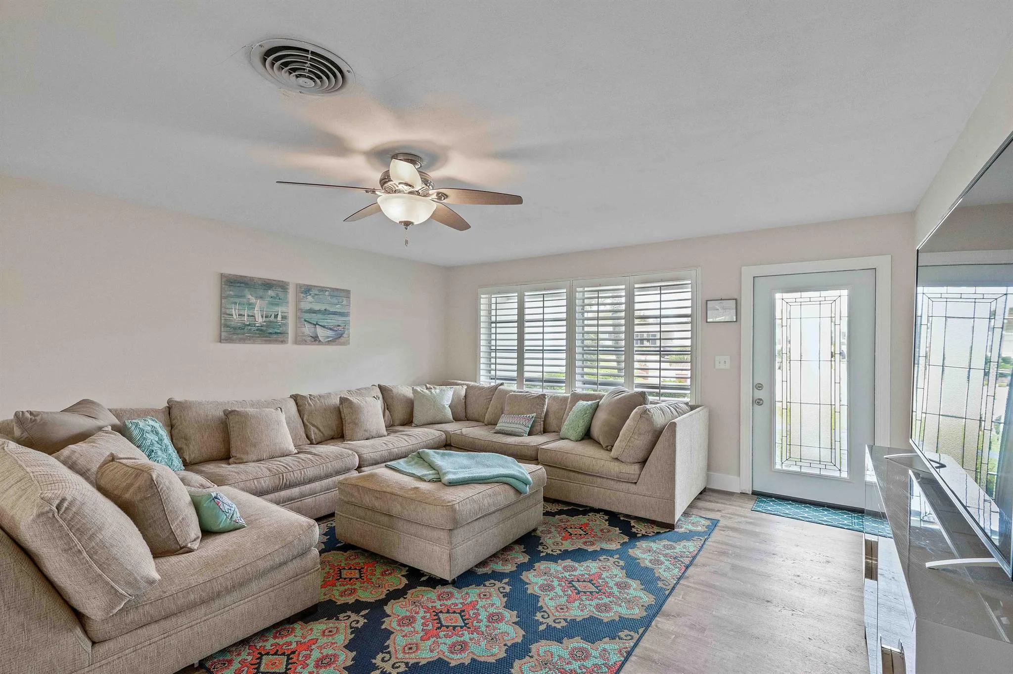 655 Kingfish Place
