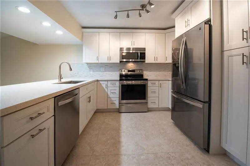 924 Orange Isle Isle(s), #924-926