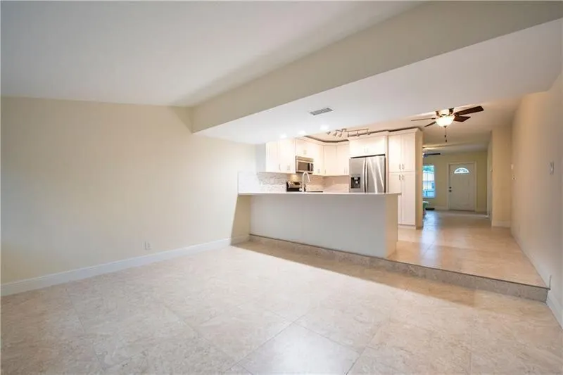 924 Orange Isle Isle(s), #924-926
