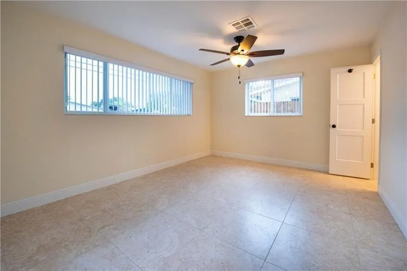 924 Orange Isle Isle(s), #924-926