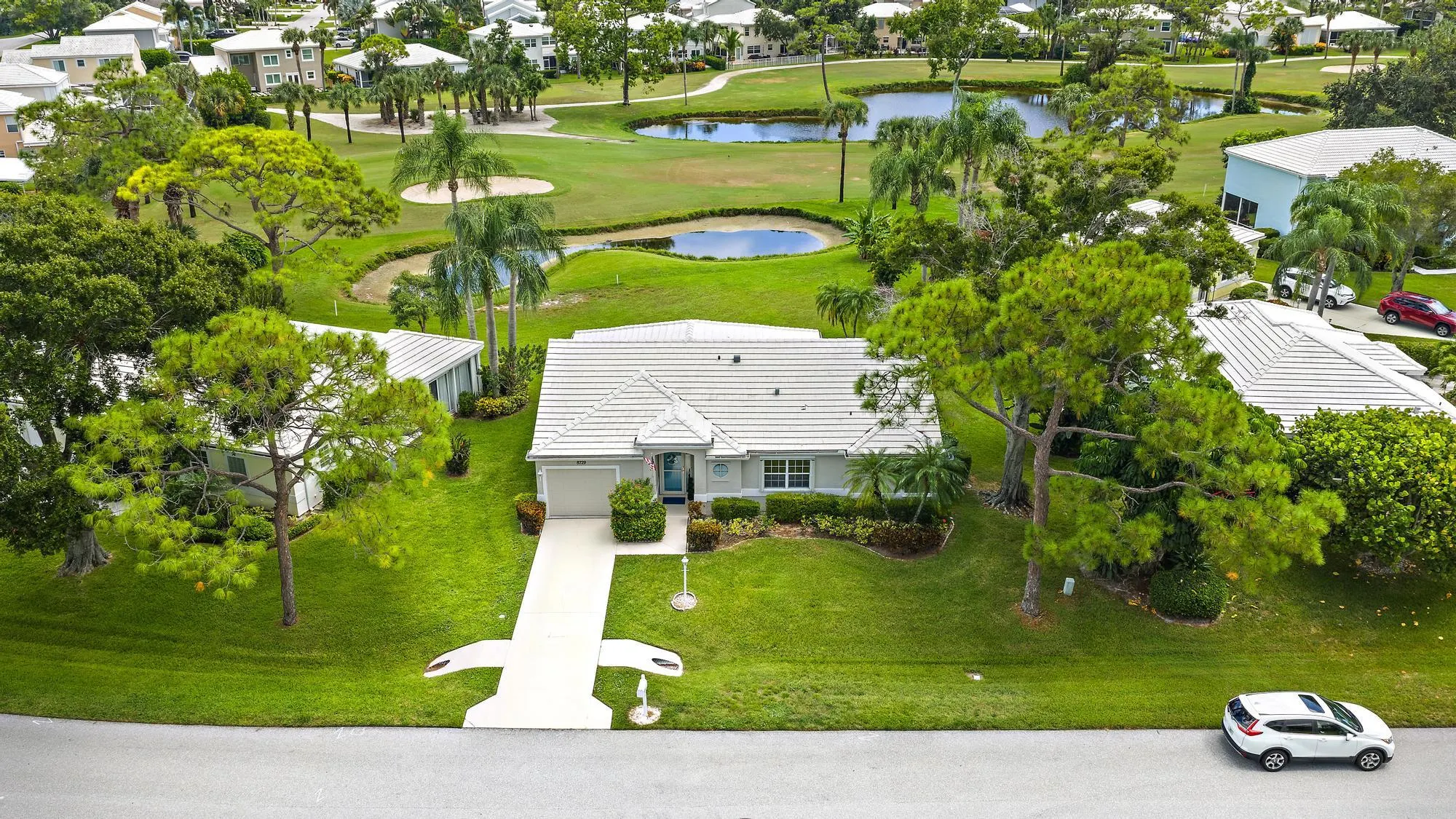 8729 SE Riverfront Terrace