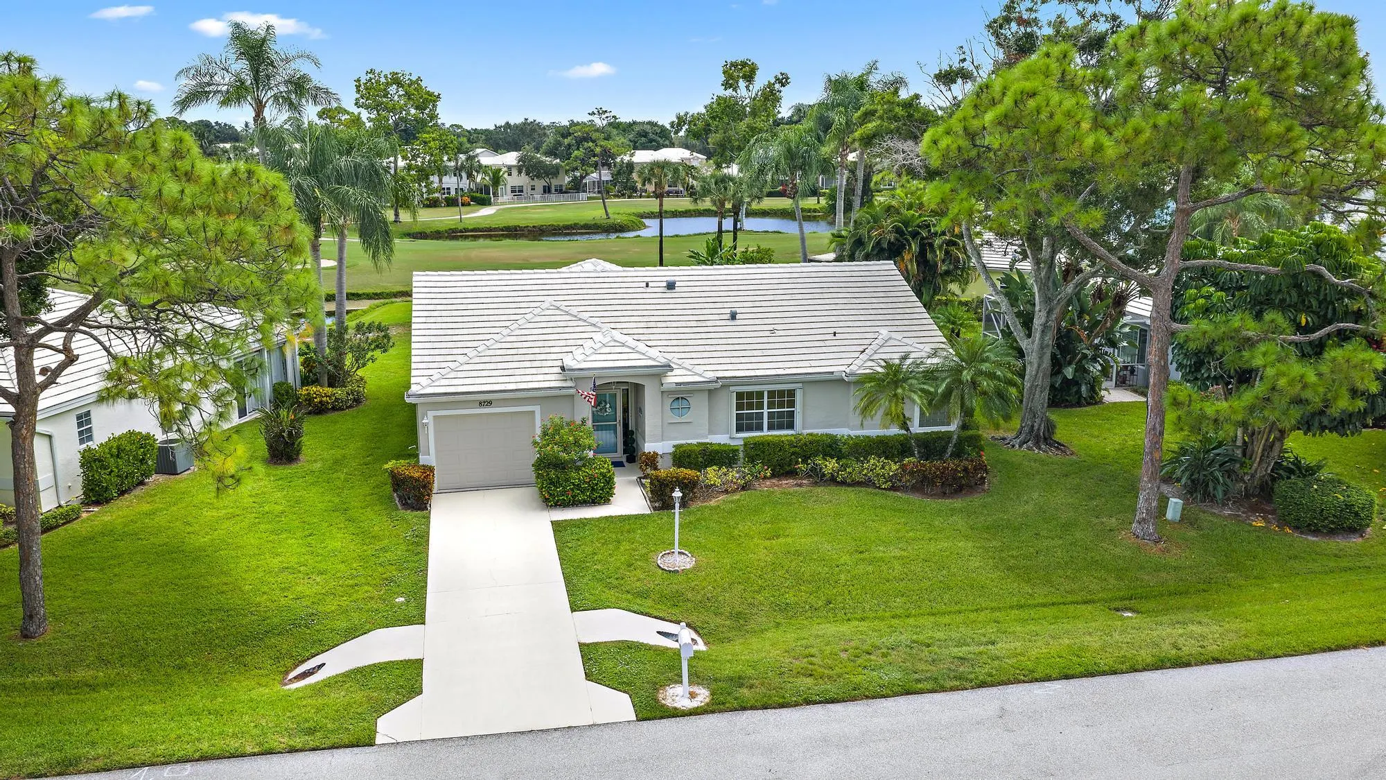 8729 SE Riverfront Terrace
