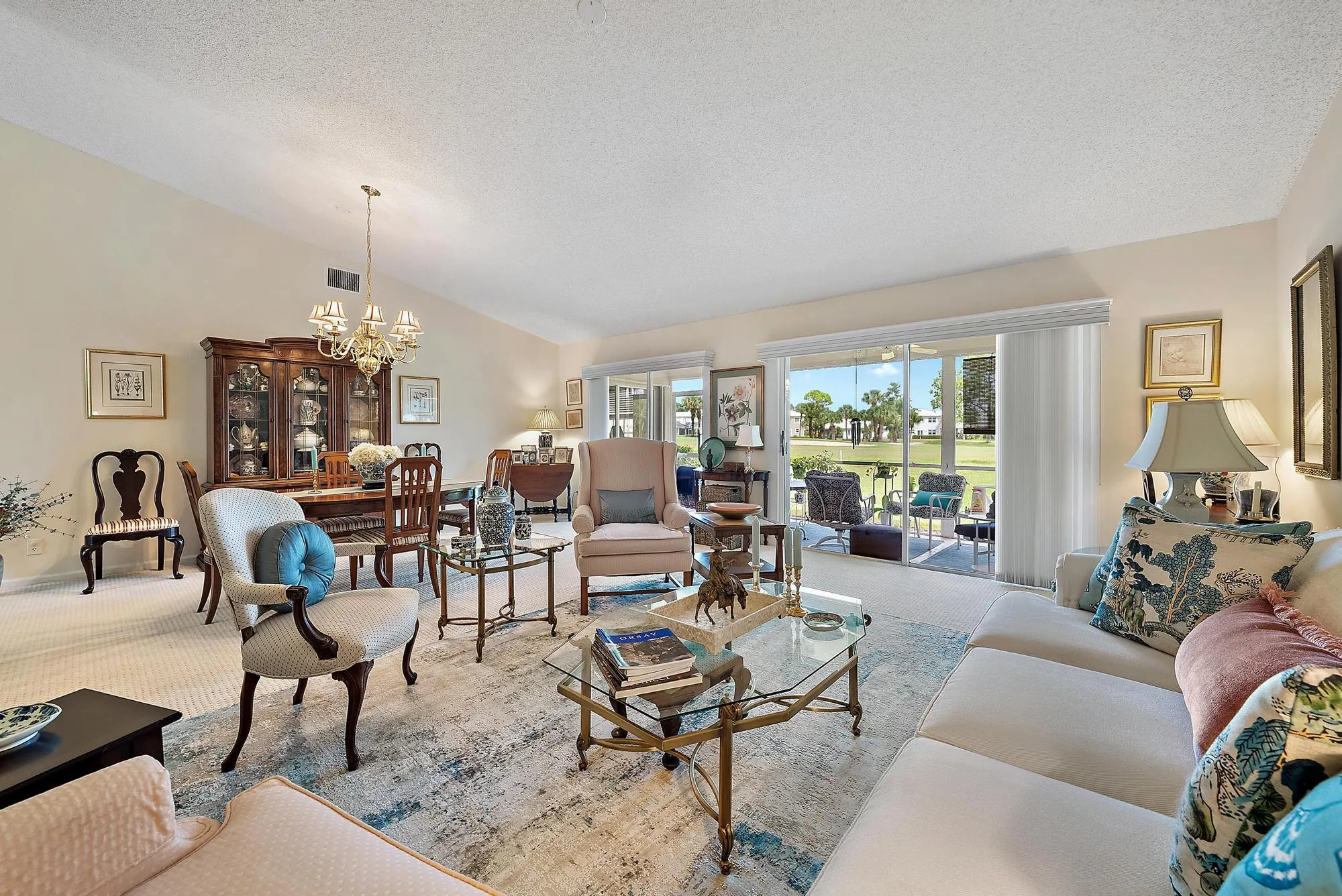 8729 SE Riverfront Terrace
