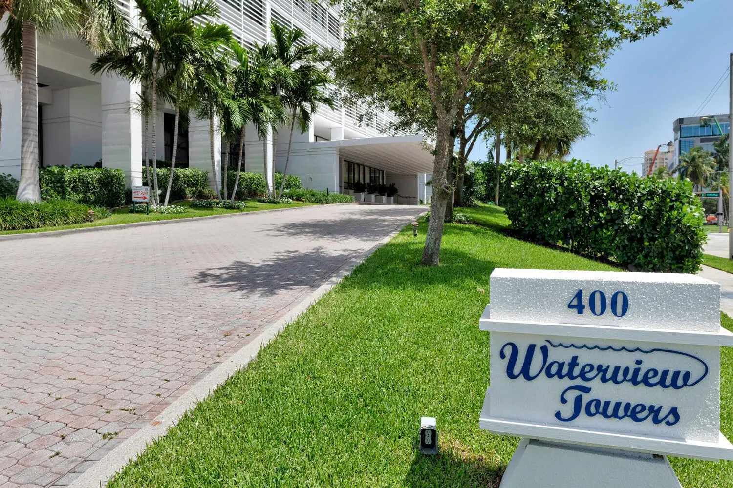 400 N Flagler Drive, #1605