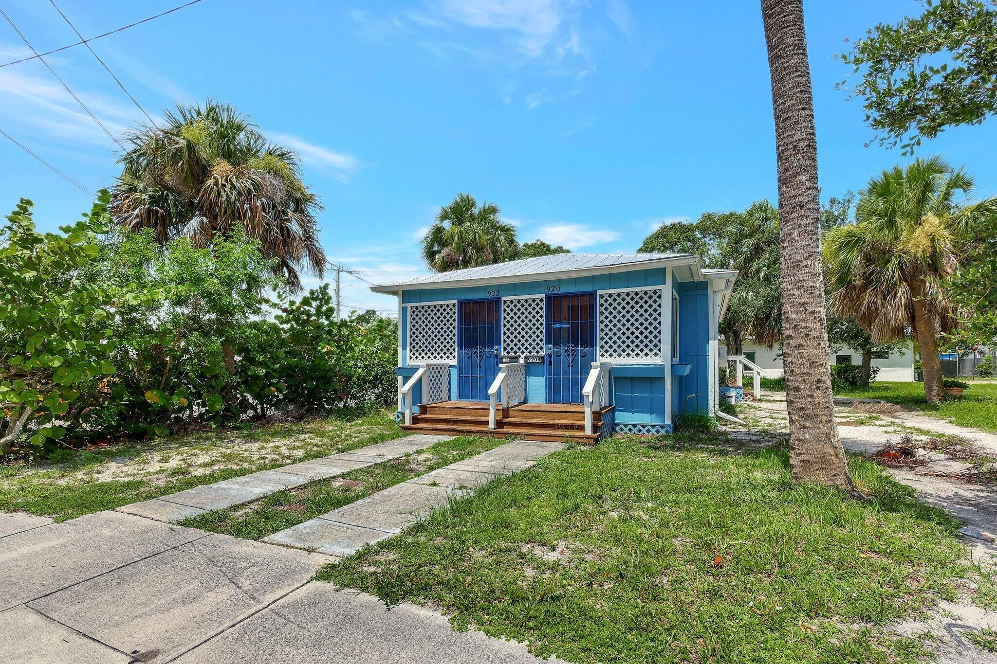 922 SE Bayou Avenue, #B