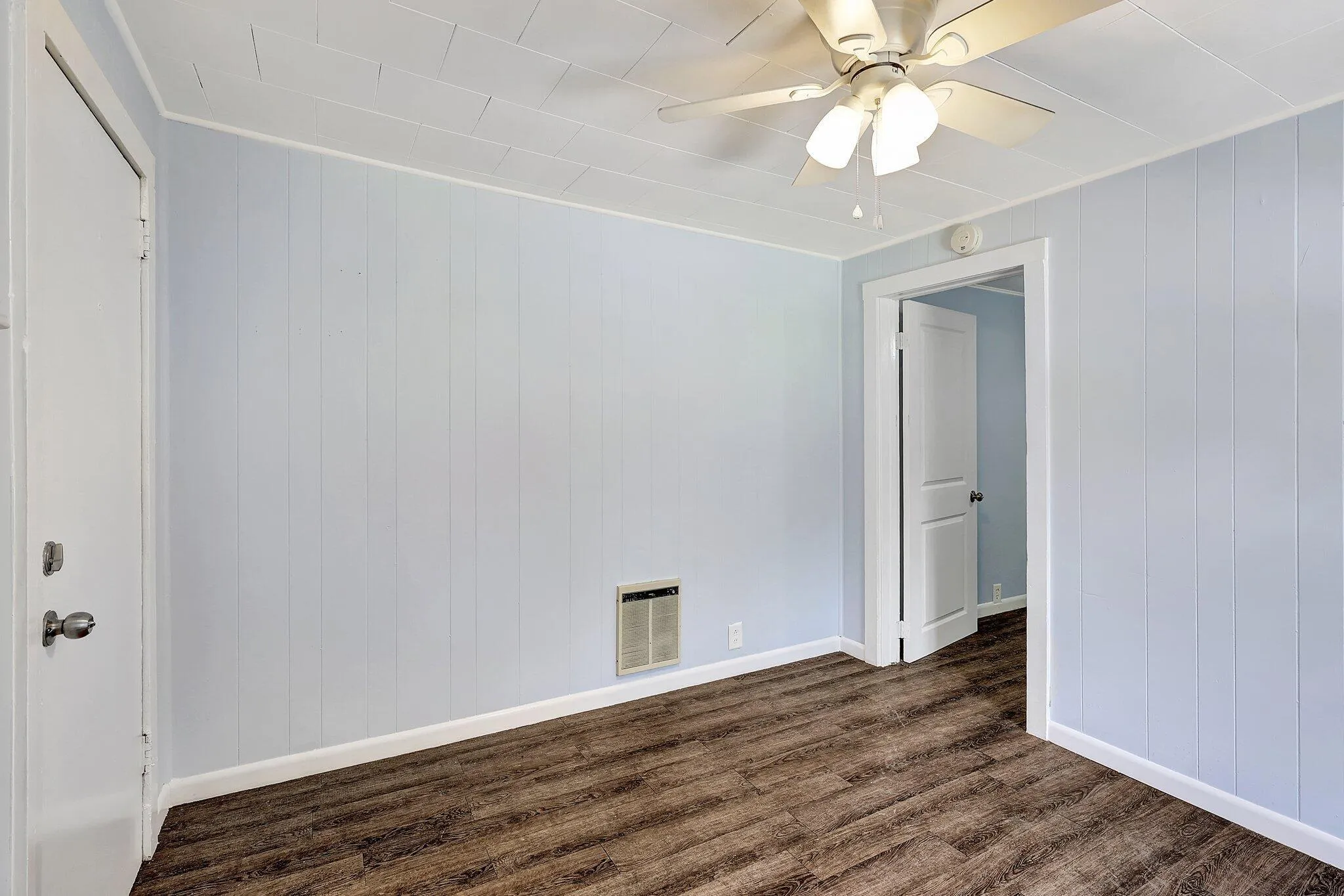 922 SE Bayou Avenue, #B