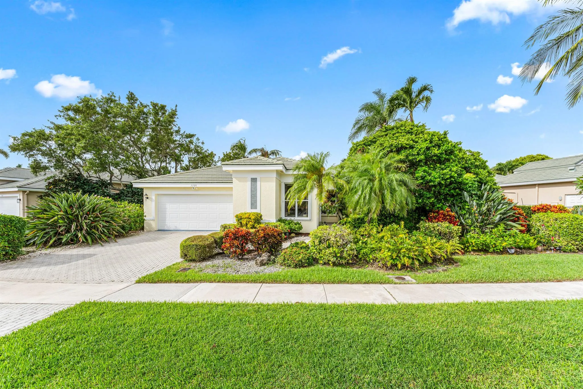 7709 Rockford Road