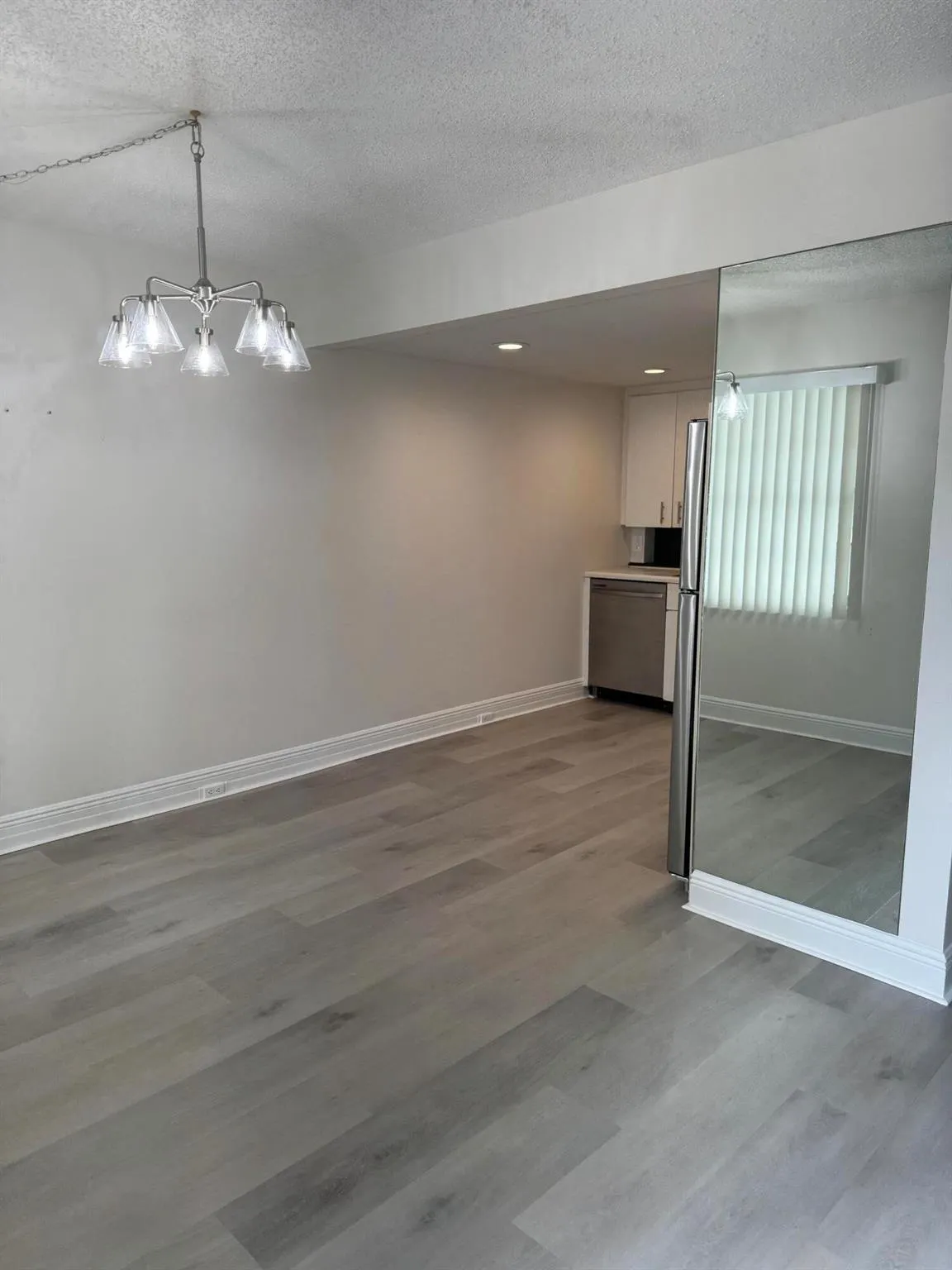 2039 Rexford, #C