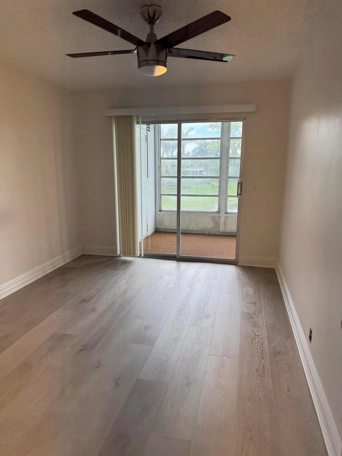 2039 Rexford, #C