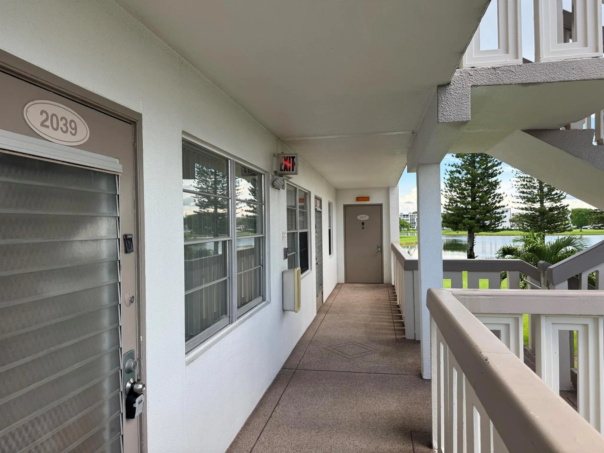 2039 Rexford, #C