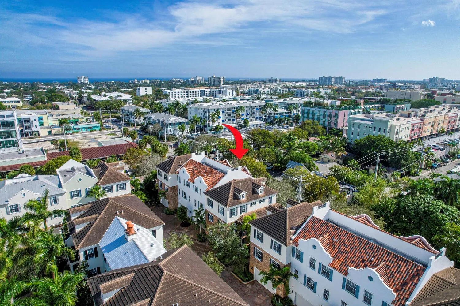 112 S Cannery Row Circle