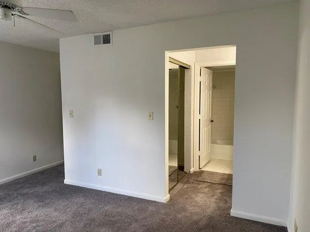 12692 Shoreline Drive, #3c