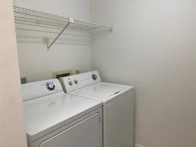 12692 Shoreline Drive, #3c