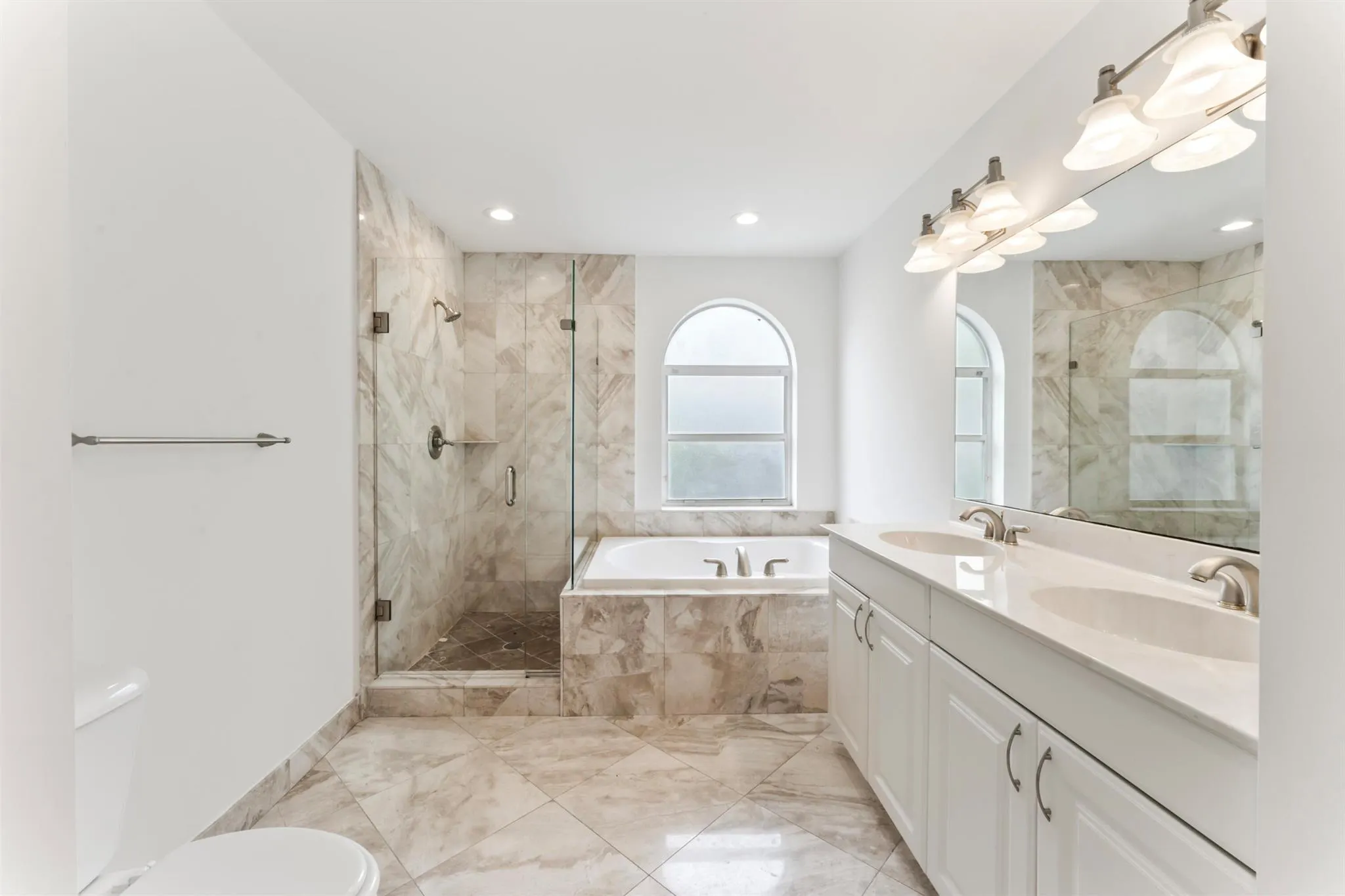 11447 NW 48th Court