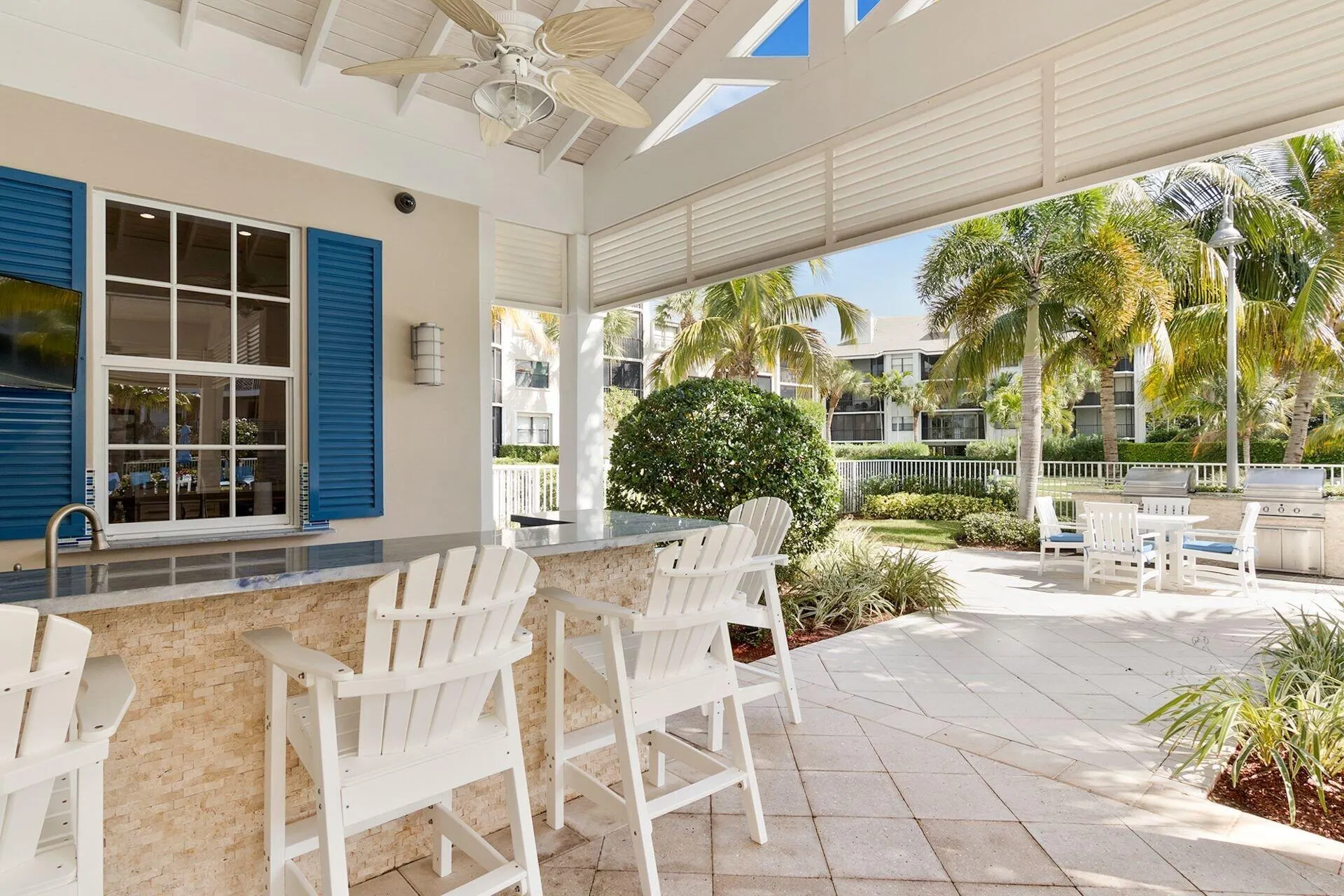 411 Bay Colony Drive N, #& Slip #32