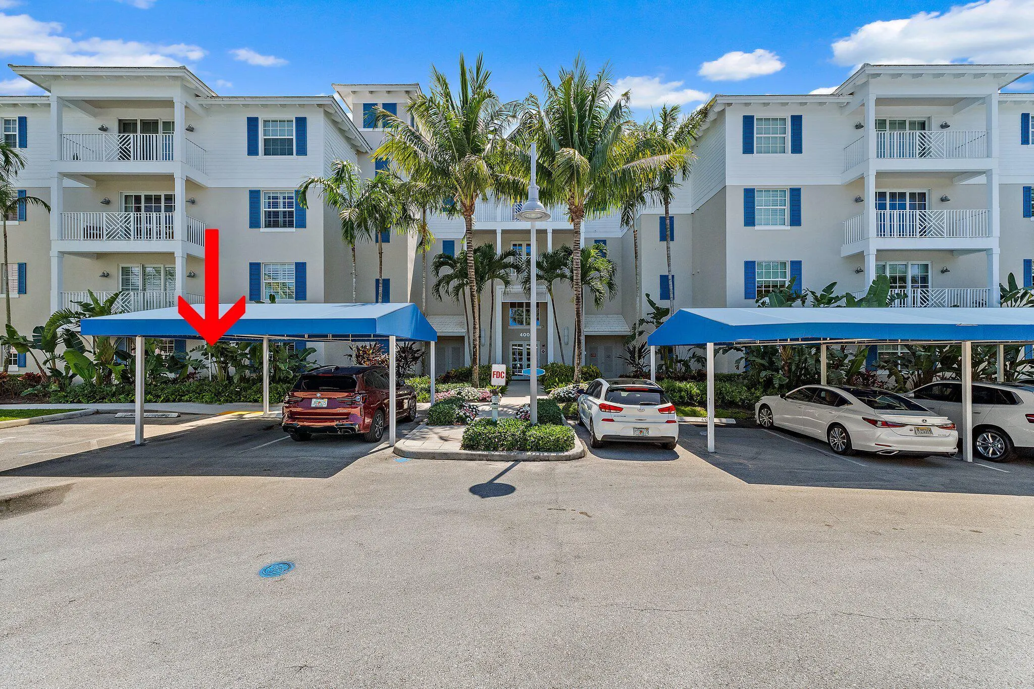 411 Bay Colony Drive N, #& Slip #32