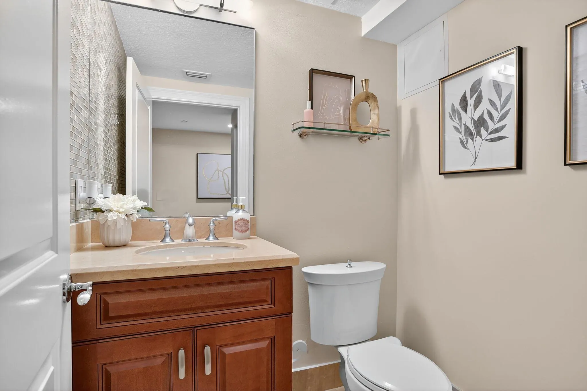 1200 Hillsboro Mile, #2203